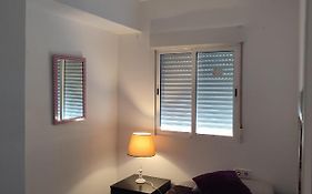 Avenue Rooms