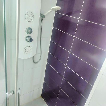 Avenue Rooms Valenza Esterno foto