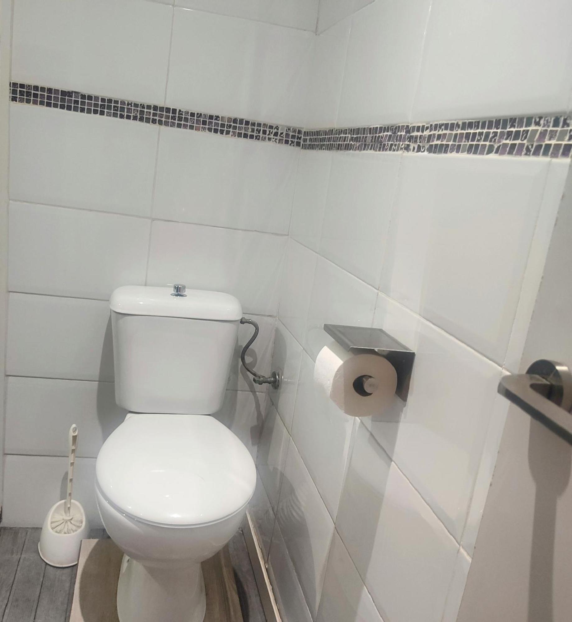 Avenue Rooms Valenza Esterno foto