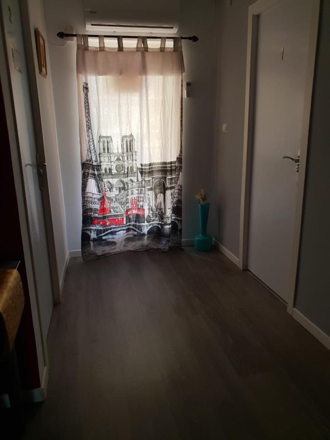 Avenue Rooms Valenza Esterno foto